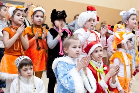 Новогодний утренник в Школе Юлии Барсуковой